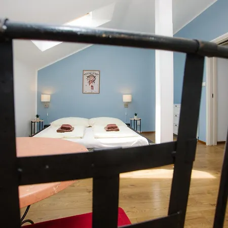 Cuba Bar & Hostel Ceske Budejovice