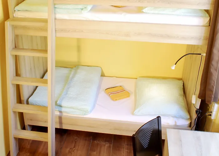 호스텔 Cuba Bar & 체스케부데요비체