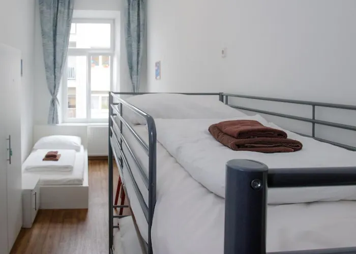 Cuba Bar&hostel * Budweis