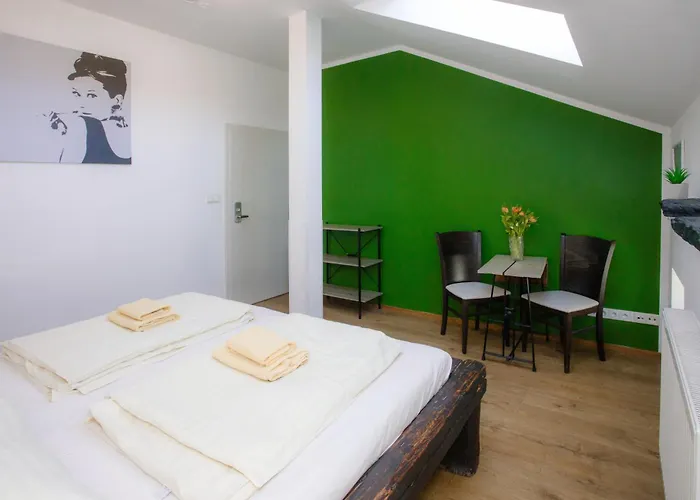 Cuba Bar&hostel * Budweis