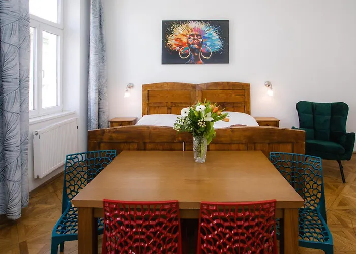 Cuba Bar & * 체스케부데요비체