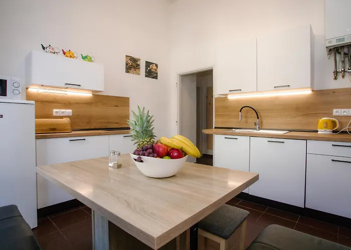 Cuba Bar&hostel * Budweis